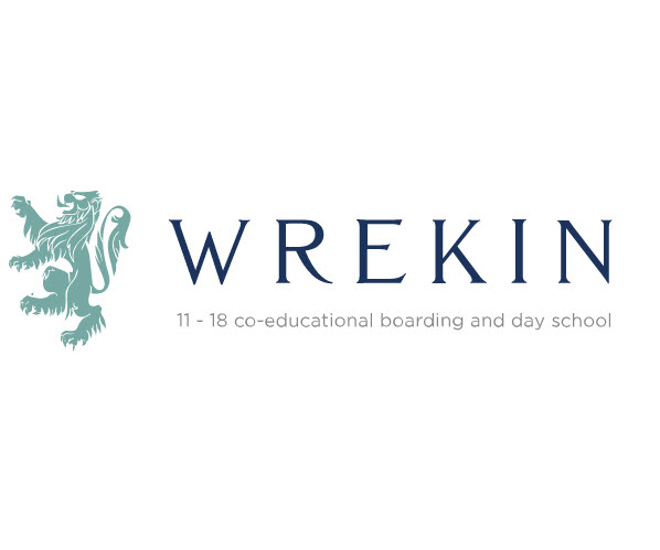 里京学院 logo